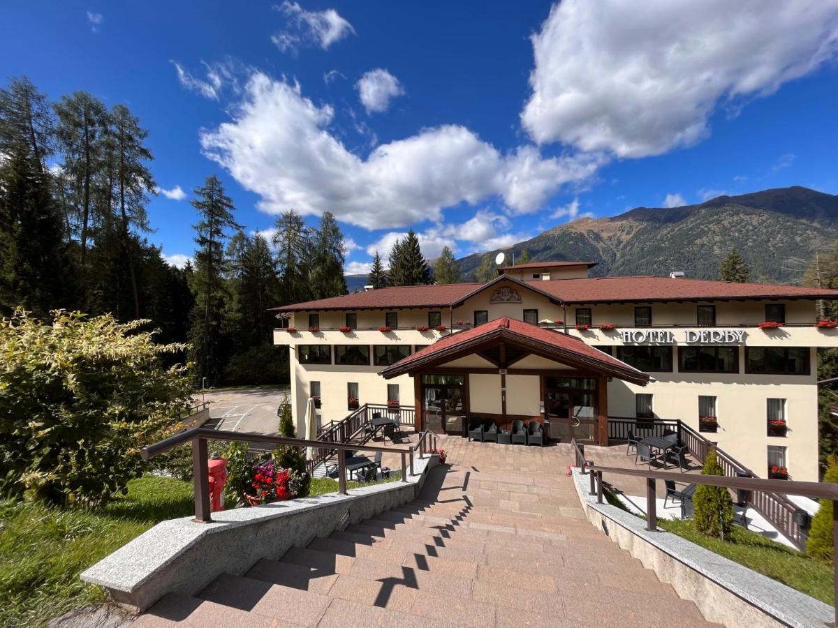 Hotel Derby Folgarida Kültér fotó